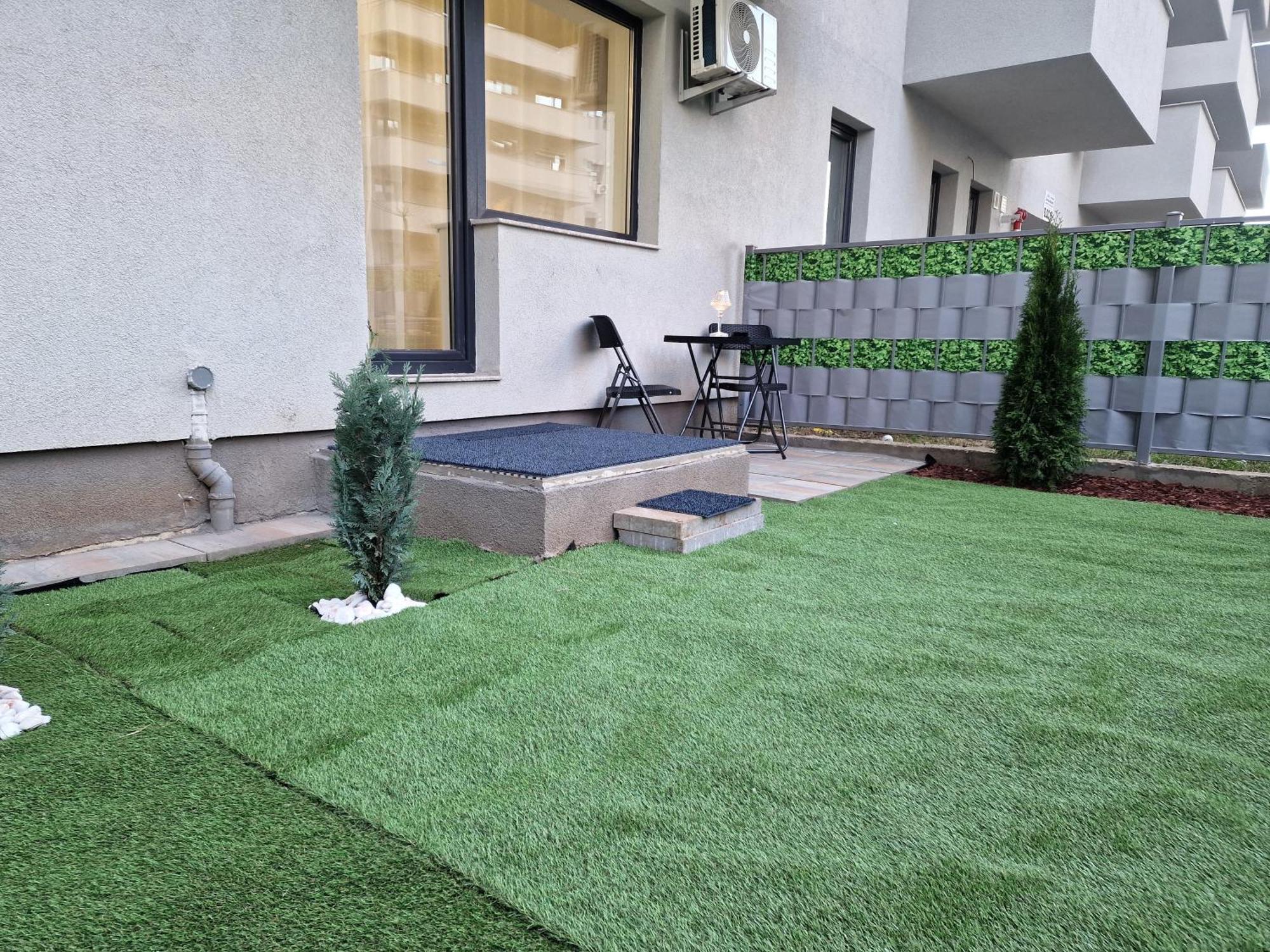 Studio&Garden! Roşu 外观 照片